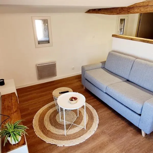 la petite cabane – hotel w mieście Mauléon