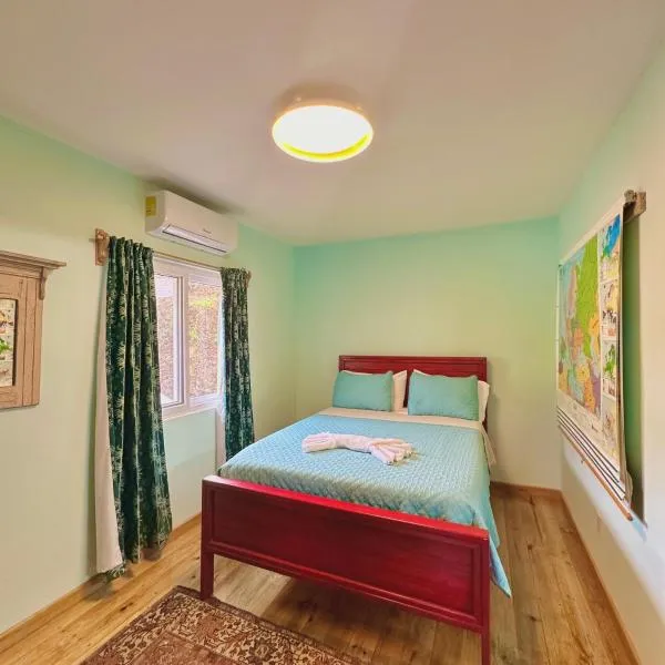 Odyssey Home, khách sạn ở Roatán