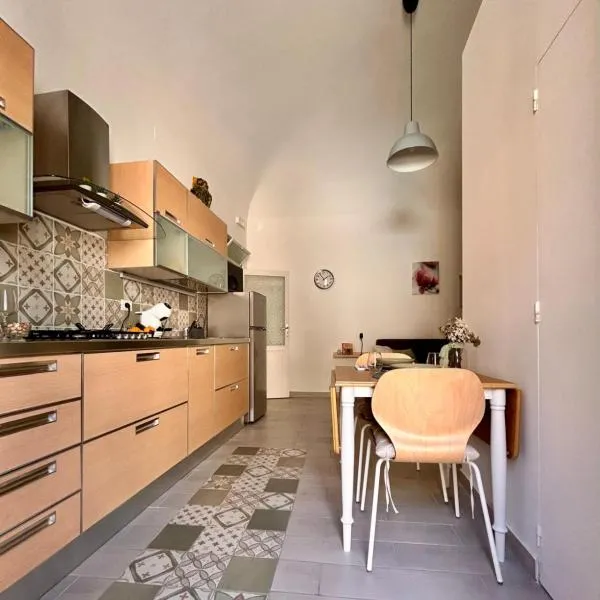 Da Francesca casa vacanze, hotel a Santo Stefano di Camastra