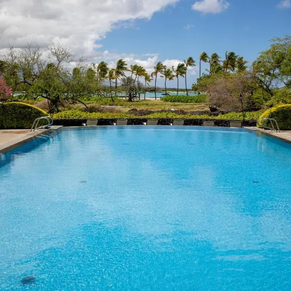 Hilton Pool Pass Included, Kolea - Stylish & Comfy Walk to Beach Patio Pool Gym、ワイコロアのホテル