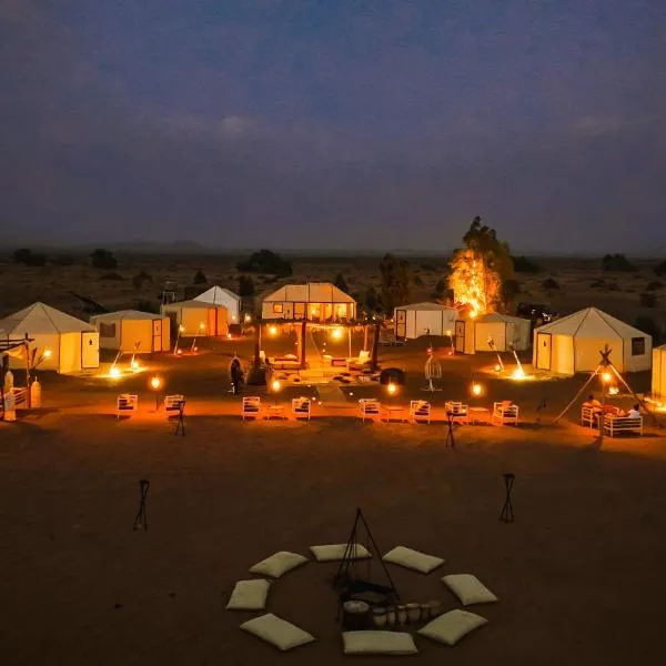 Horaz Merzouga Camp, hotel a Merzouga