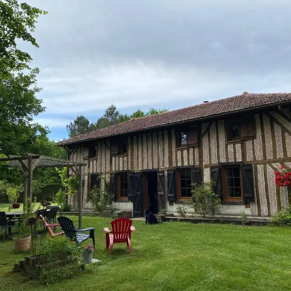Le chêne magique 40200 Margaux, hotel v destinaci Pontenx-les-Forges