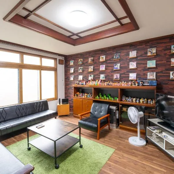 Tomoeドットコム3 music stay, hotel in Hakodate