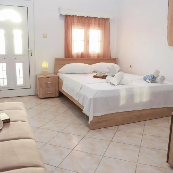 Ioli Luxury Apartment, hotel v destinaci Gourna