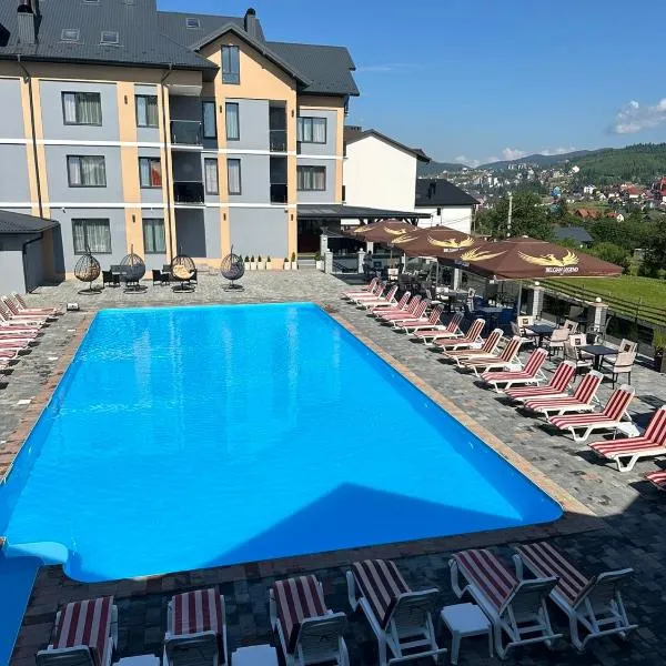 Guest House Zatyshnyi Dvir, hotel in Bukovel