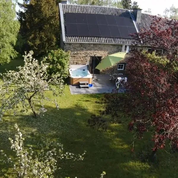 Gite Ardennes Au coin du feu jacuzzi sauna et nature, hotel v destinaci Jalhay