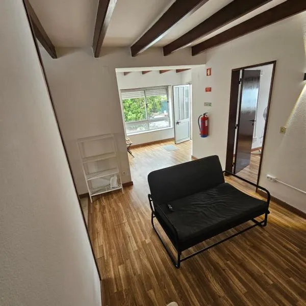 CHALLET AZENHAS, hotel in Bolembre de Baixo