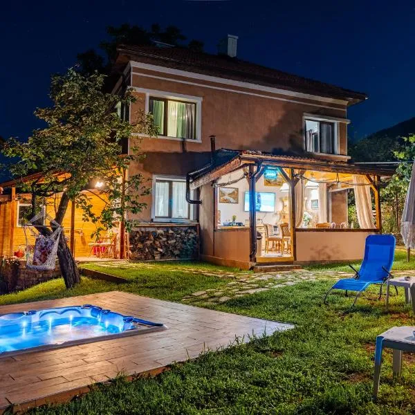Дановатъ къща, hotel v destinaci Zgorigrad