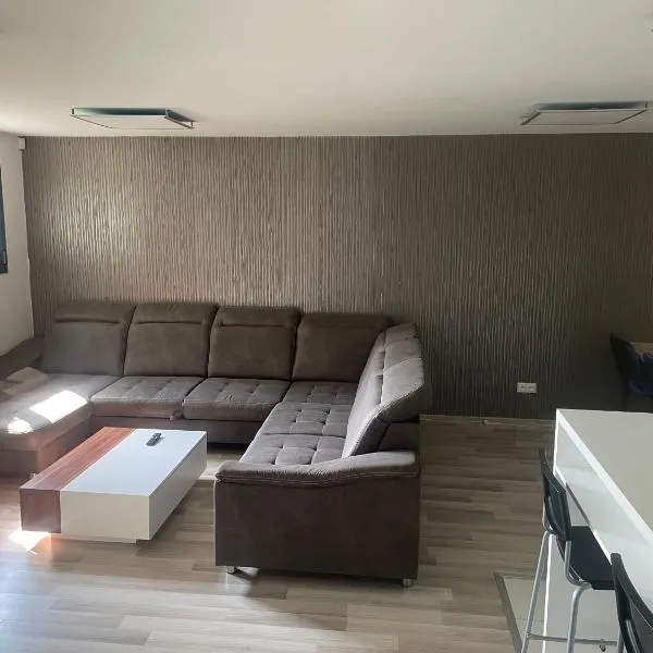 Luxusný apartmán s bezplatným parkovaním v objekte a self-checking, hotel v destinaci Brenner