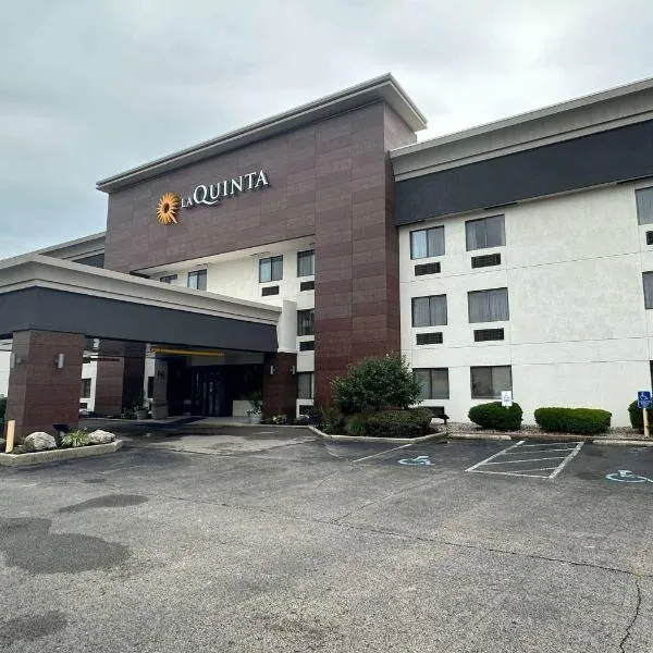 Springdale में, होटल La Quinta Inn and Suites by Wyndham Cincinnati North