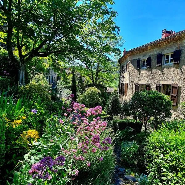 La Grande Maison á Chanteuges, hotel di Chanteuges