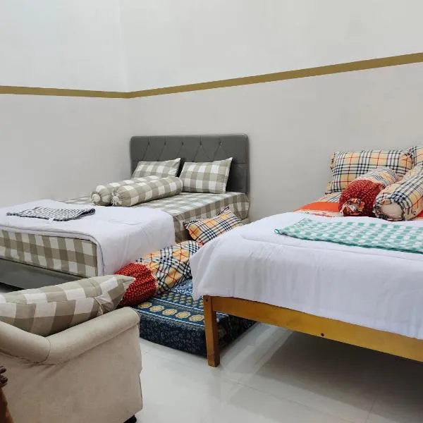 Harmony Resto&Homestay, hotel v destinaci Lambangkuning