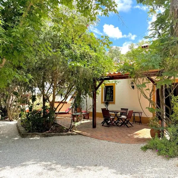 Casa Rural - Montado Alentejano、Odemiraのホテル