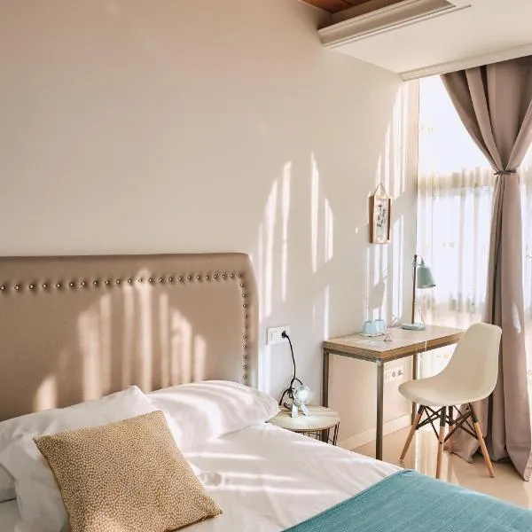 A TABERNA ROOMS – hotel w mieście Laracha