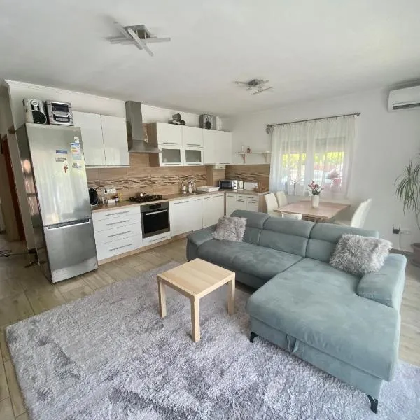 Deák Apartman Gárdony, hotel a Gárdony