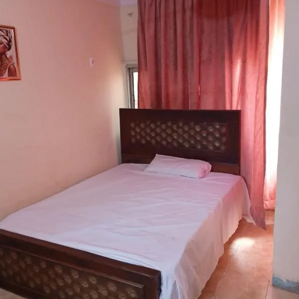 فندق التمساح, hotel v Káhiře