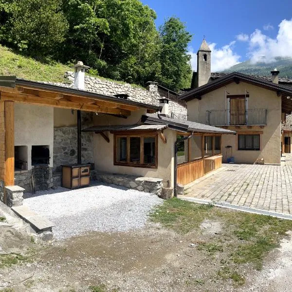 vallemaira house SAN SEBASTIANO appartamenti in esclusiva da 2 persone, hotel v destinaci San Damiano Macra
