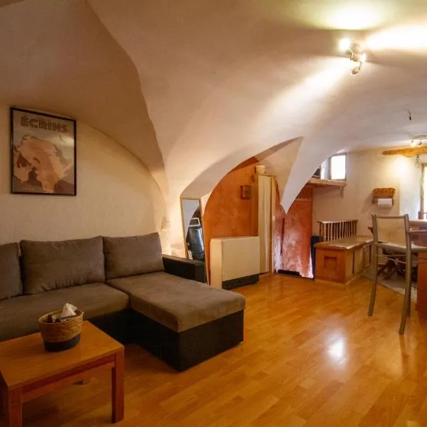 Charmant Appartement de 39m2 à Guillestre, hotel v destinácii Guillestre