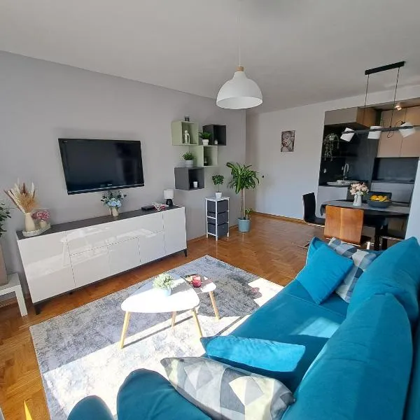 Apartment CityAna - private garage, 0-24 Self Check In, hotel in Zagreb