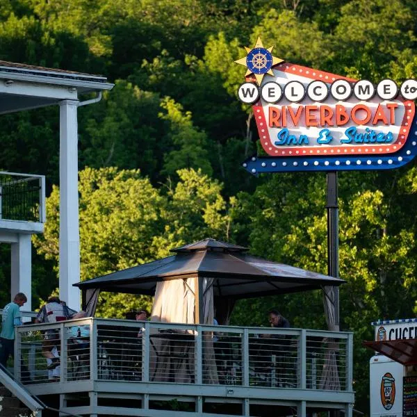 Riverboat Inn & Suites, hotel v destinaci Madison