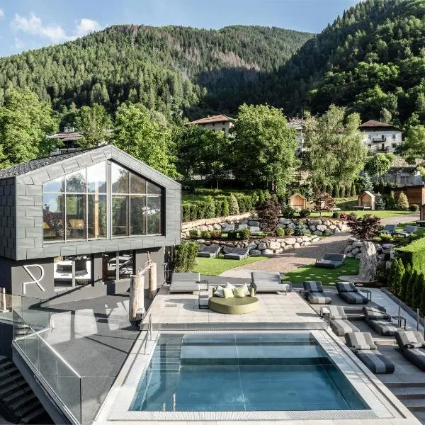 Hotel Ravelli Luxury Spa, hotel Mezzanában