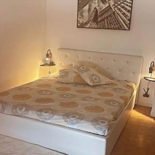 Appartement – hotel w mieście Montceau-les-Mines