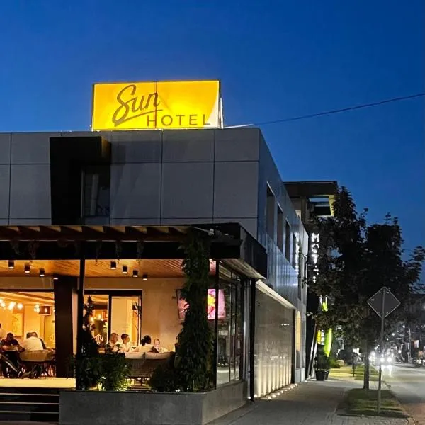 Hotel Sun Loznica โรงแรมในโลซนิตซา