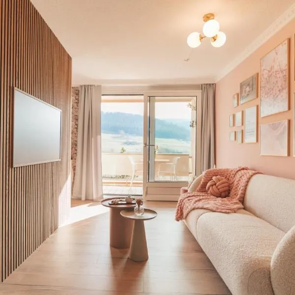 Appartement thématique Au Creux de la rose, hotel v destinaci Couvet