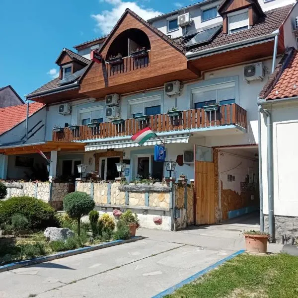 Lenzl's Panzió – hotel w mieście Szigetvár