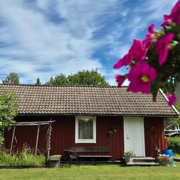 Hemma fran Hemma - Stuga, hotel v destinaci Kvillsfors