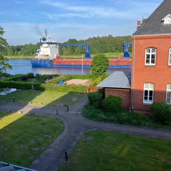 Lotsenstation am Nord Ostsee Kanal, hotel v destinaci Schülp