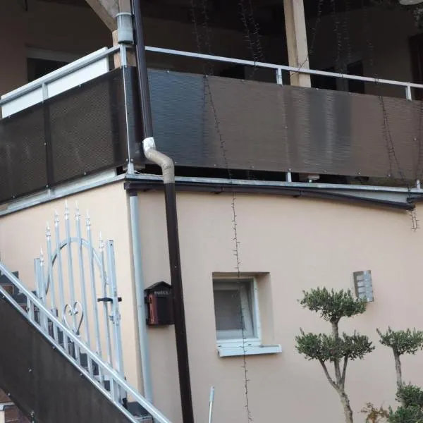 apartmán kotva, hotel in Patince