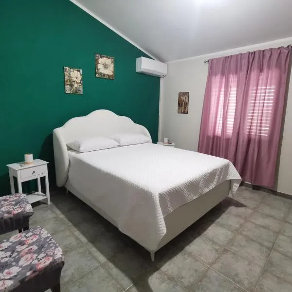 Appartamento le Magnolie, hotel v destinácii Decimomannu
