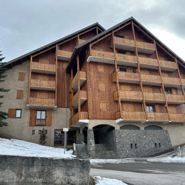 Les Marguerites, hotel em Enchastrayes