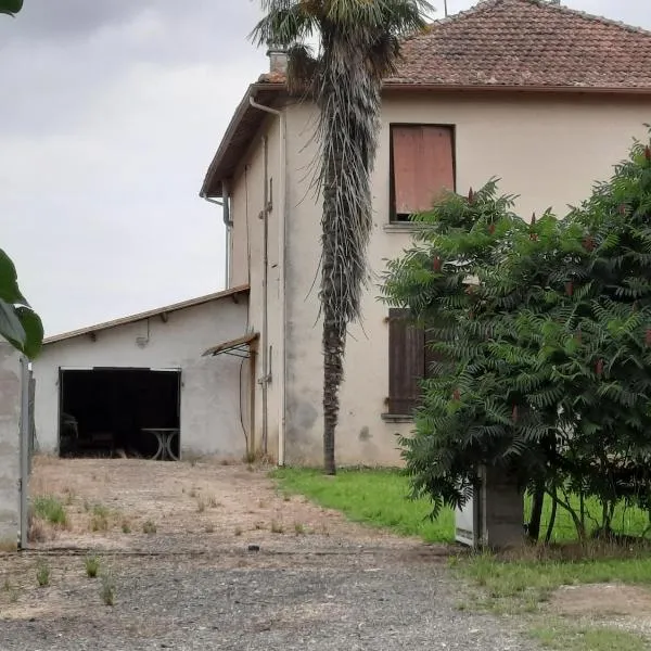 Appartement - Gîte de l'Hérété, hotel v destinaci Sion