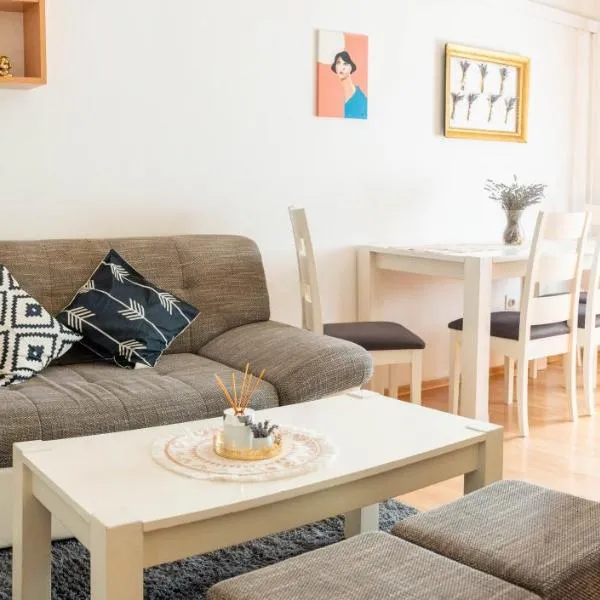 Apartman Lili, hotel v destinaci Knin