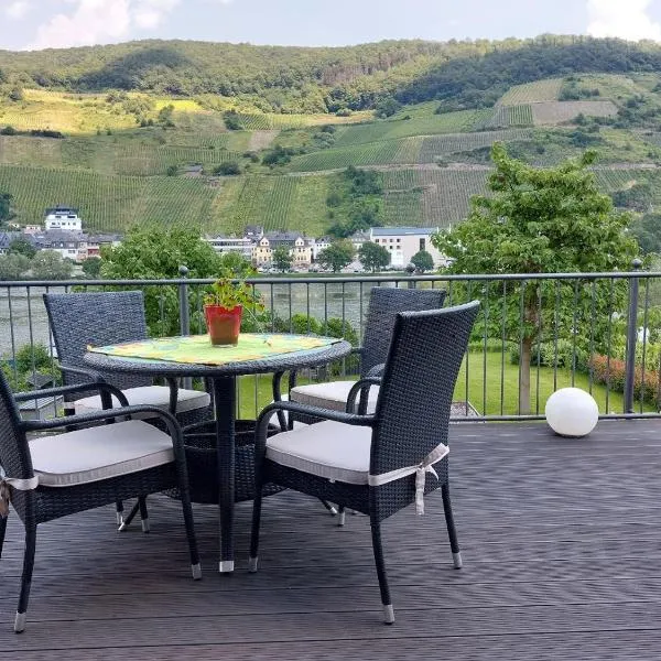 Zum Blauglockenbaum, hotel a Zell an der Mosel