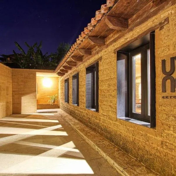 Uvence Garden Hotel: San Cristóbal de Las Casas şehrinde bir otel