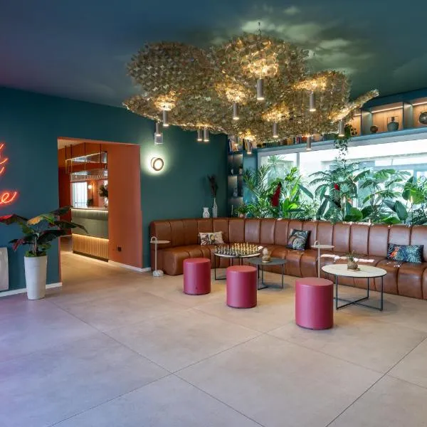 Bleis Hotel, hotel Bolognában