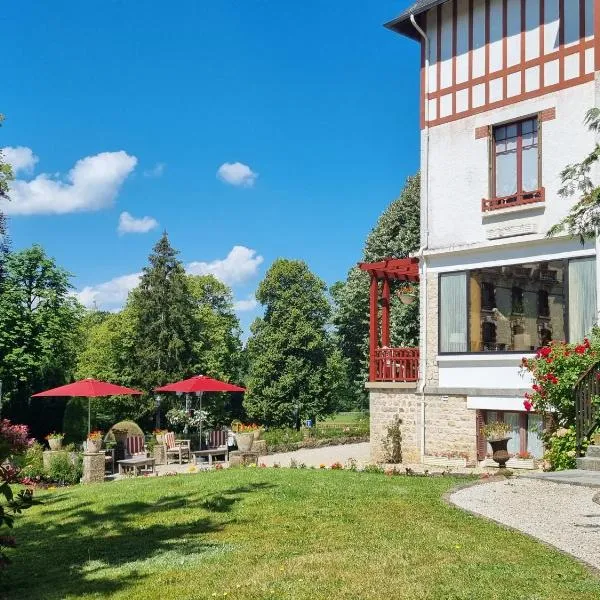 La Villa Bois Joli HOTEL RESTAURANT, hotel v destinaci Bagnoles-de-l'Orne