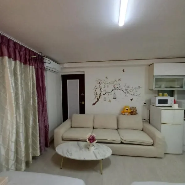 H house, hotel v Soulu