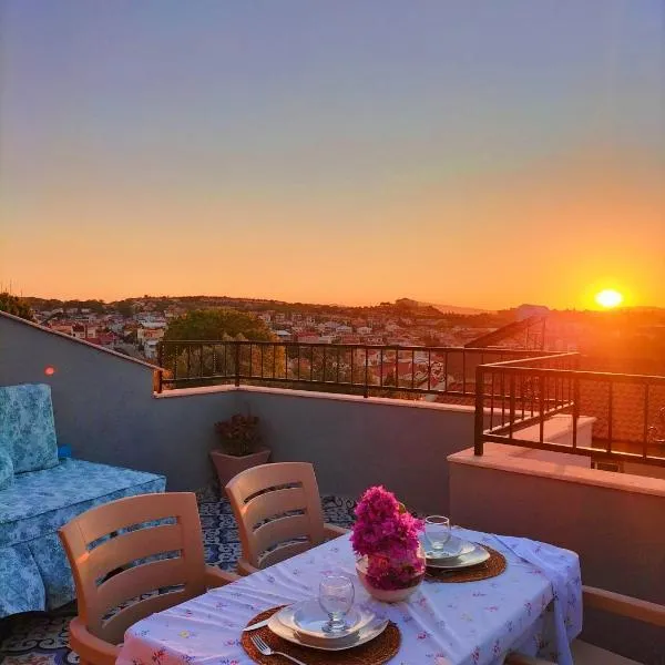 The Rooftop Urla, hotel in Urla