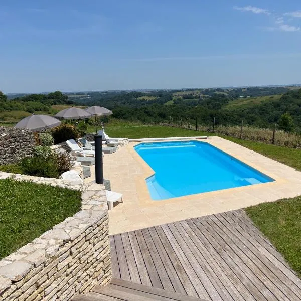 Chambre d'hôtes Domaine Cherps Spa et piscine, hotel v destinaci Vielleségure