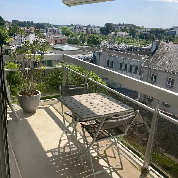 Au dessus du Port de Vannes, hotel u gradu 'Vannes'