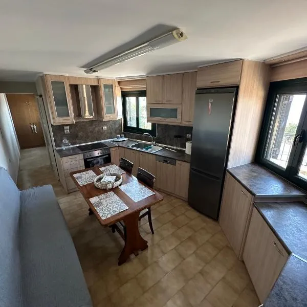 Marble Home, hotelli kohteessa Egira