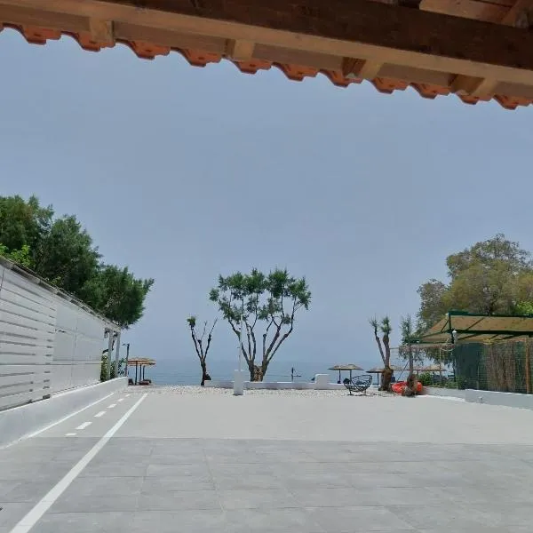 Sea balcony, hotel in Marathokampos