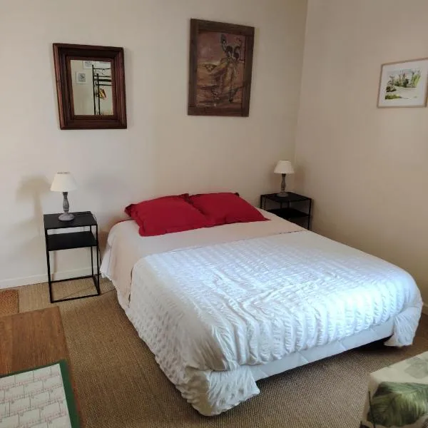 Chambre chez Didier et Corinne, hotel em Maisons