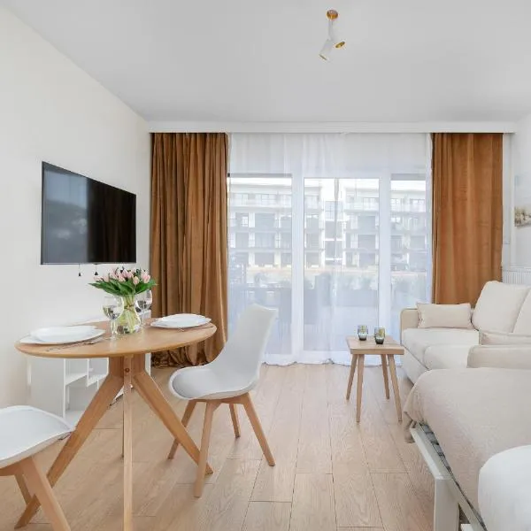 Studio in Wellness Resort with Terrace & Parking by Noclegi Renters, hotel in Dziwnów