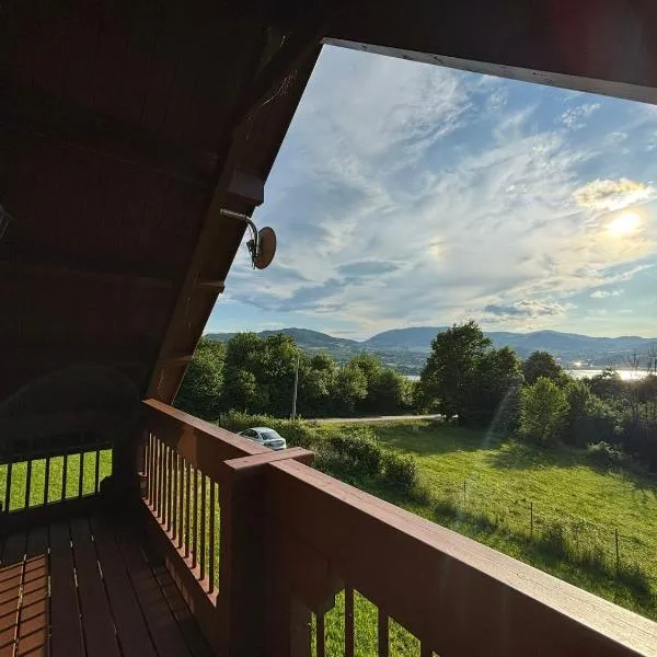 Domek nad jeziorem Rożnowskim - Gródek Nad Dunajcem, hotel v destinácii Gródek Nad Dunajcem