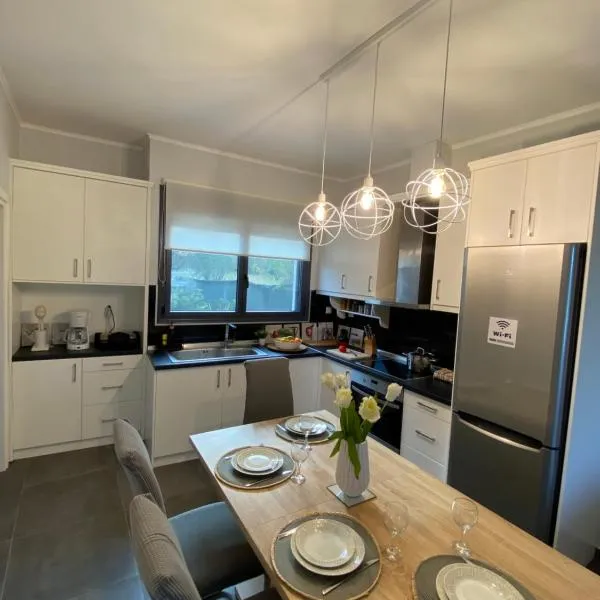 Dimis cozy villa near the sea!, hotel v destinaci Litochoro